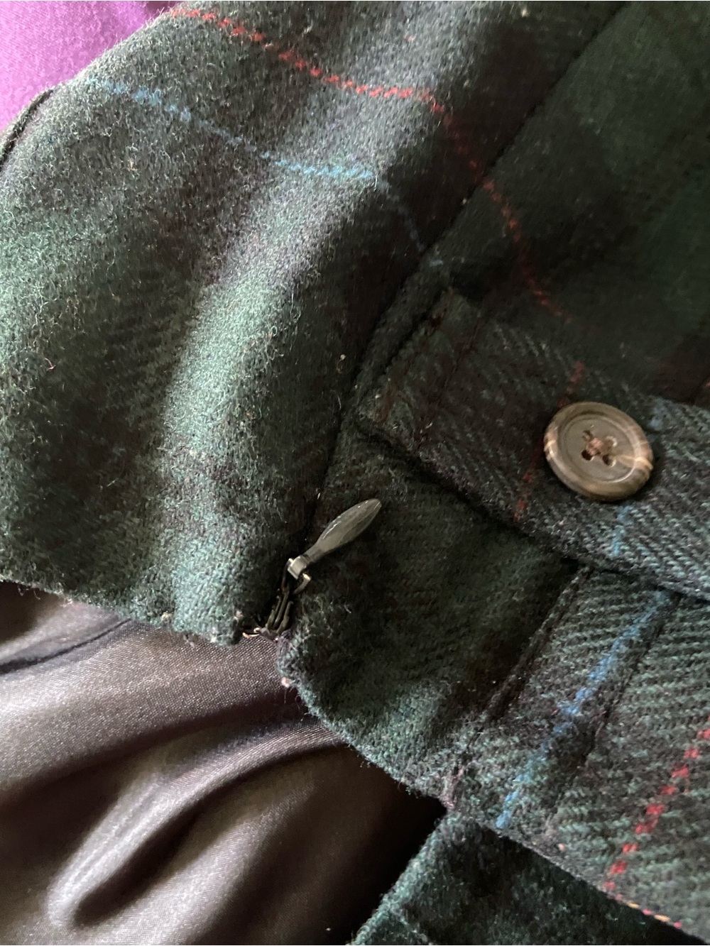 Wool mini skirt in green plaid - Picture 4 of 7